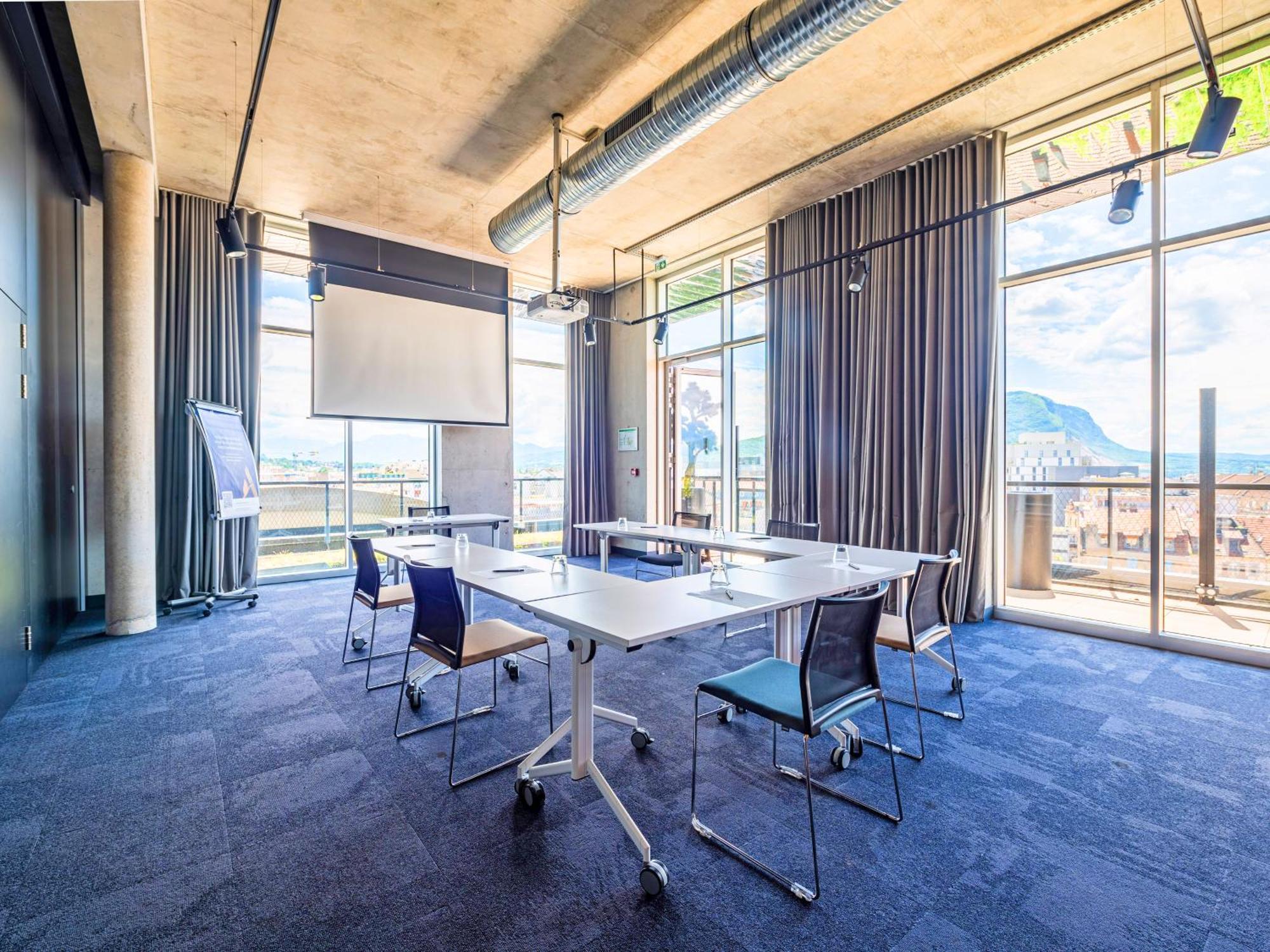 Novotel Centre - Porte De Geneve Annemasse